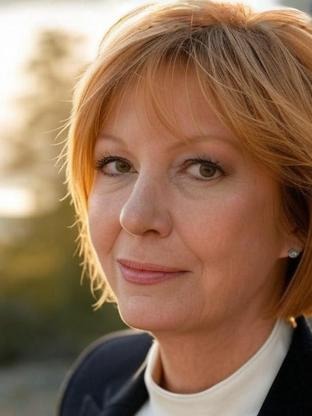 Person who looks like Cindy Morgan