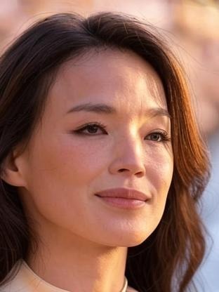 Person who looks like Jamie Chung