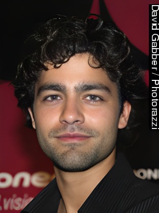 Person who looks like Sean Teale