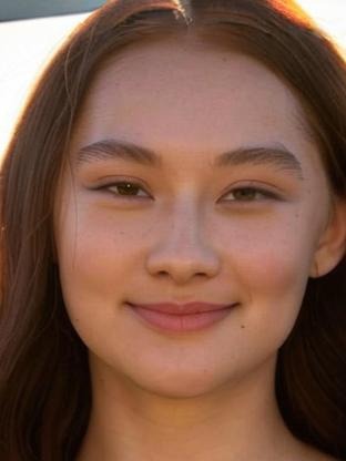 Person who looks like Ariana Grande