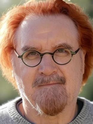 Person who looks like Hulk Hogan