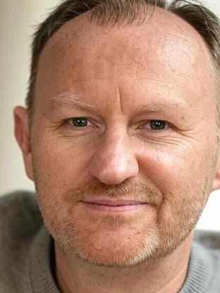 Person who looks like Morgan Spurlock
