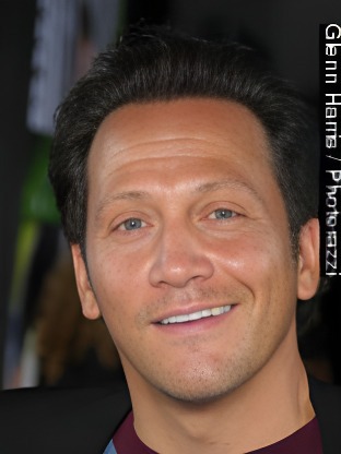 Person who looks like Paul Reubens