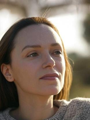 Person who looks like Anaïs Demoustier