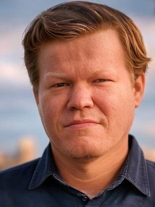 Person who looks like Elden Henson