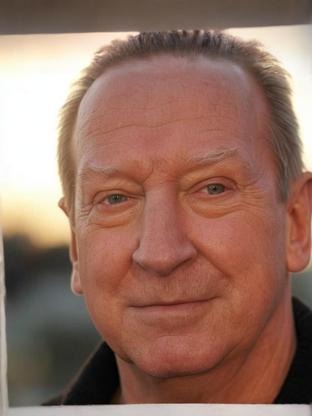 Person who looks like Judge Reinhold