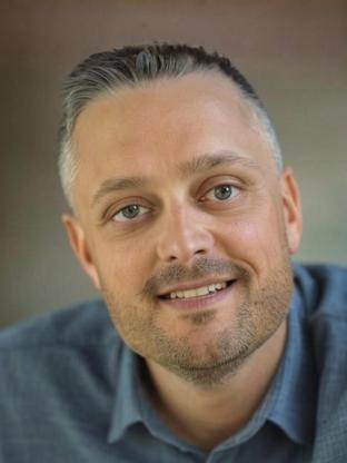 Person who looks like Nick Swisher