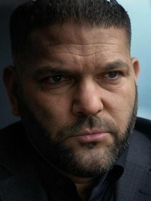 Person who looks like Luis Guzmán