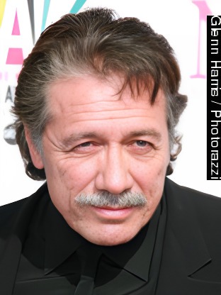 Person who looks like Stephen Macht
