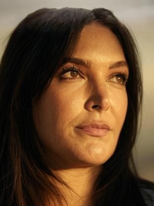 Person who looks like Connie Sellecca