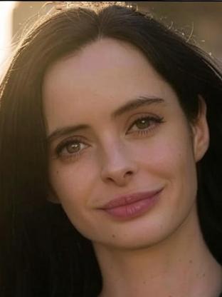 Person who looks like Mathilda May