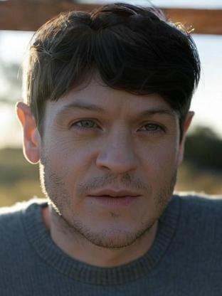 Person who looks like Nicholas Gonzalez