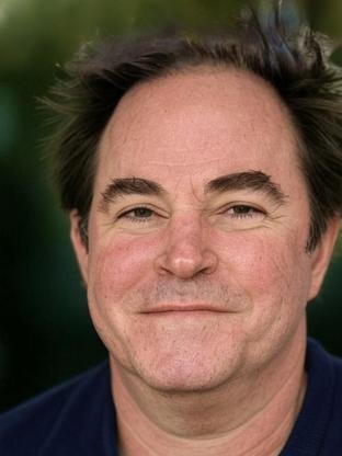 Person who looks like Nathaniel Parker
