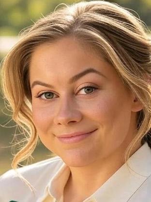 Person who looks like Alexa Vega
