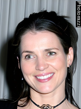 Person who looks like Kathryn Erbe