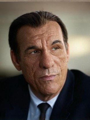 Person who looks like Lou Ferrigno