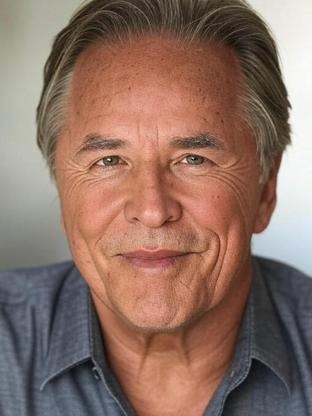 Person who looks like Roger Bart