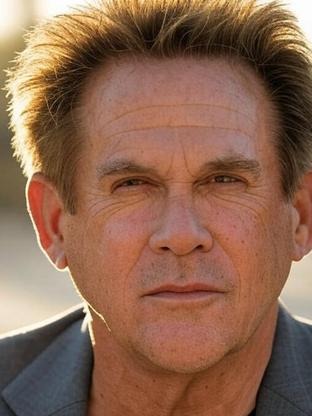Person who looks like Warren Beatty
