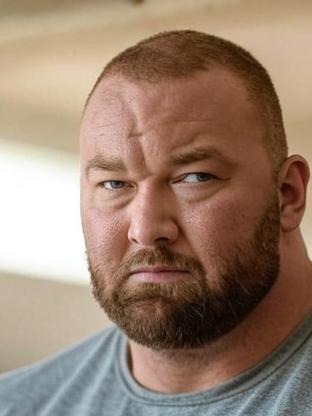 Person who looks like Wayne Rooney