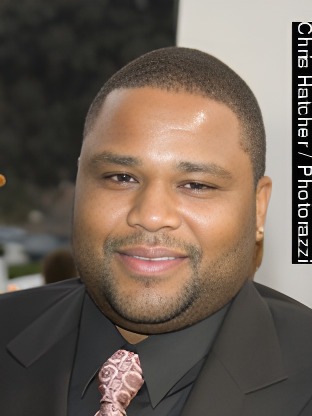 Person who looks like Khalid (Singer)