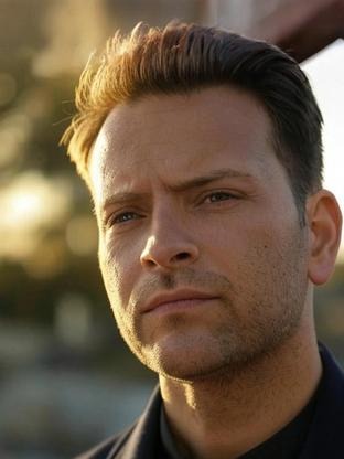 Person who looks like Stephen Campbell Moore