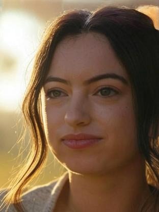 Person who looks like Krysten Ritter
