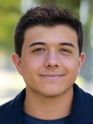 Person who looks like Javon 'Wanna' Walton