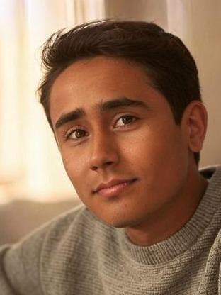 Person who looks like Owen Teague