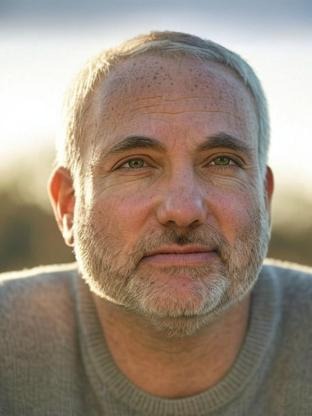 Person who looks like Mike Leigh