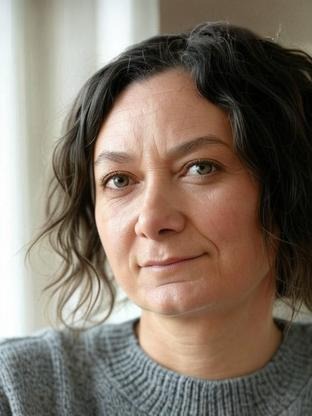 Person who looks like Rachel Dratch
