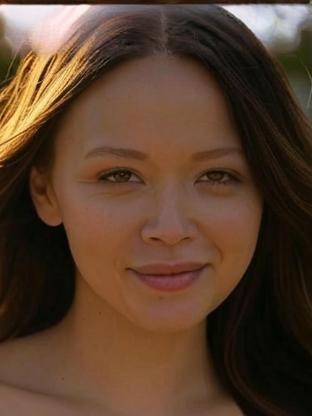 Person who looks like Jessica Parker Kennedy