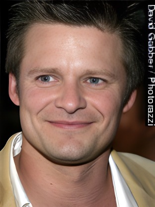 Person who looks like Lance Kerwin