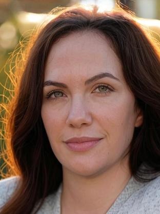 Person who looks like Anna Silk