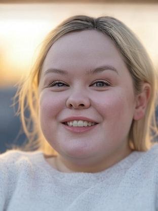 Person who looks like Emily Atack