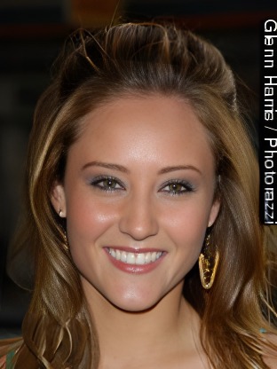 Person who looks like Erin Doherty