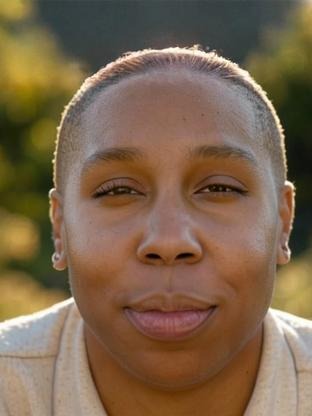 Person who looks like Uzo Aduba