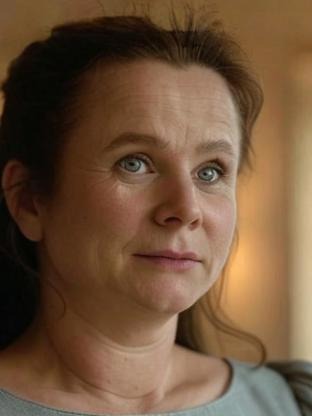 Person who looks like Juliet Mills