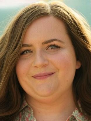 Person who looks like Katy Wix
