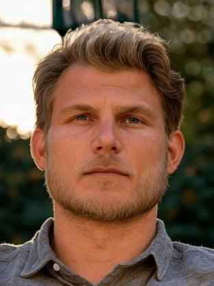 Person who looks like Paul Johansson