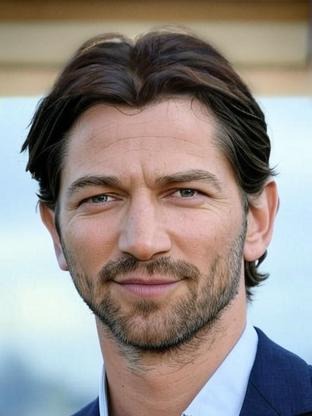 Person who looks like Gwilym Lee
