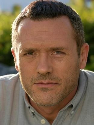Person who looks like Kevin McKidd