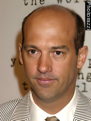 Person who looks like James Clear