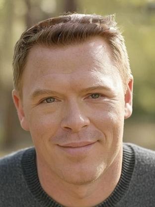 Person who looks like Mark Consuelos