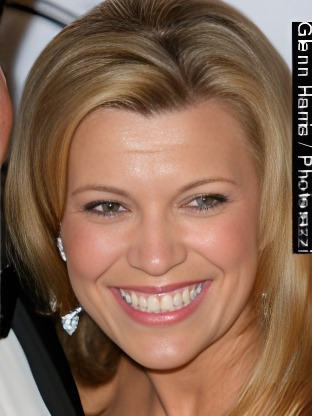 Person who looks like Paula Zahn