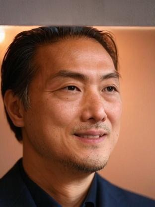 Person who looks like Leonardo Nam