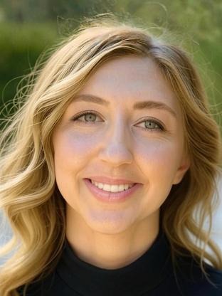 Person who looks like Nina Arianda