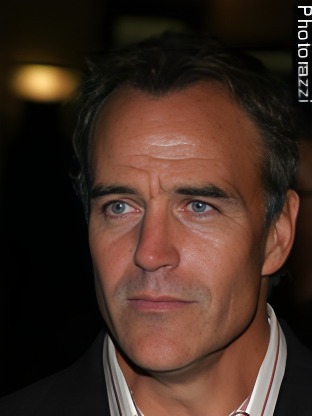 Person who looks like Geoffrey Lewis