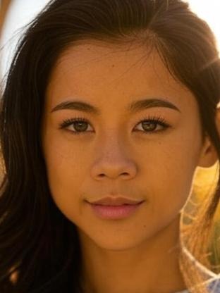Person who looks like Toni Gonzaga