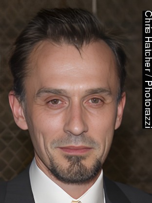 Person who looks like Tony Goldwyn
