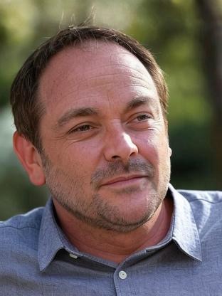 Person who looks like Stuart Townsend